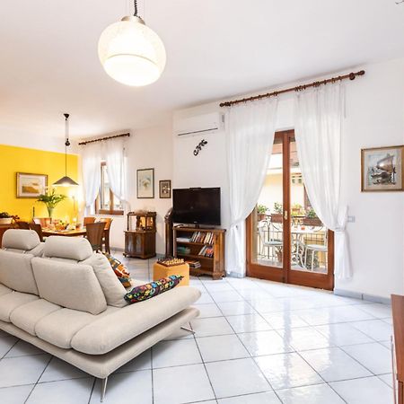 Appartamento La Gabbianella Sorrento Esterno foto
